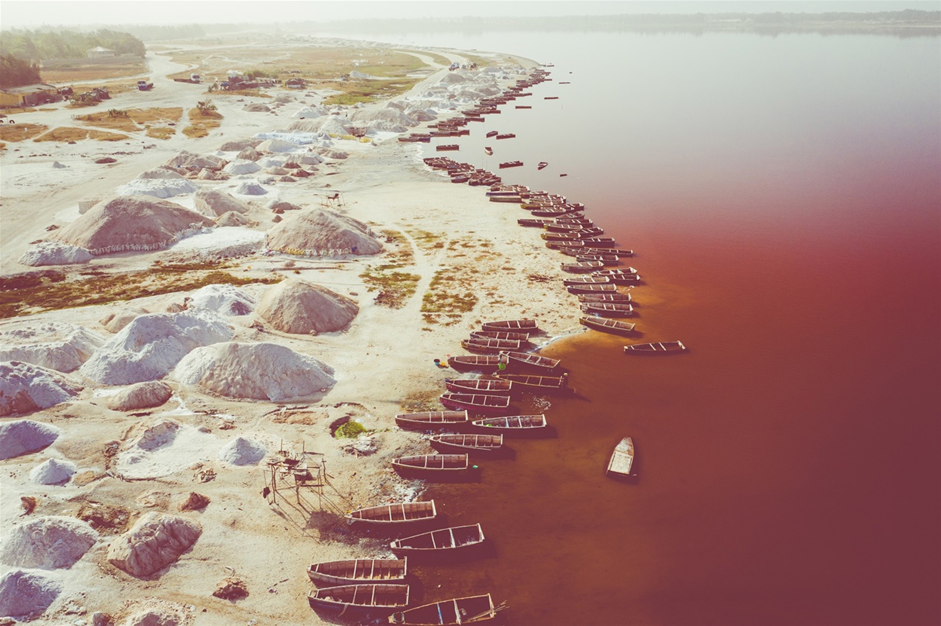 H "Ροζ Λίμνη" Ρέτμπα