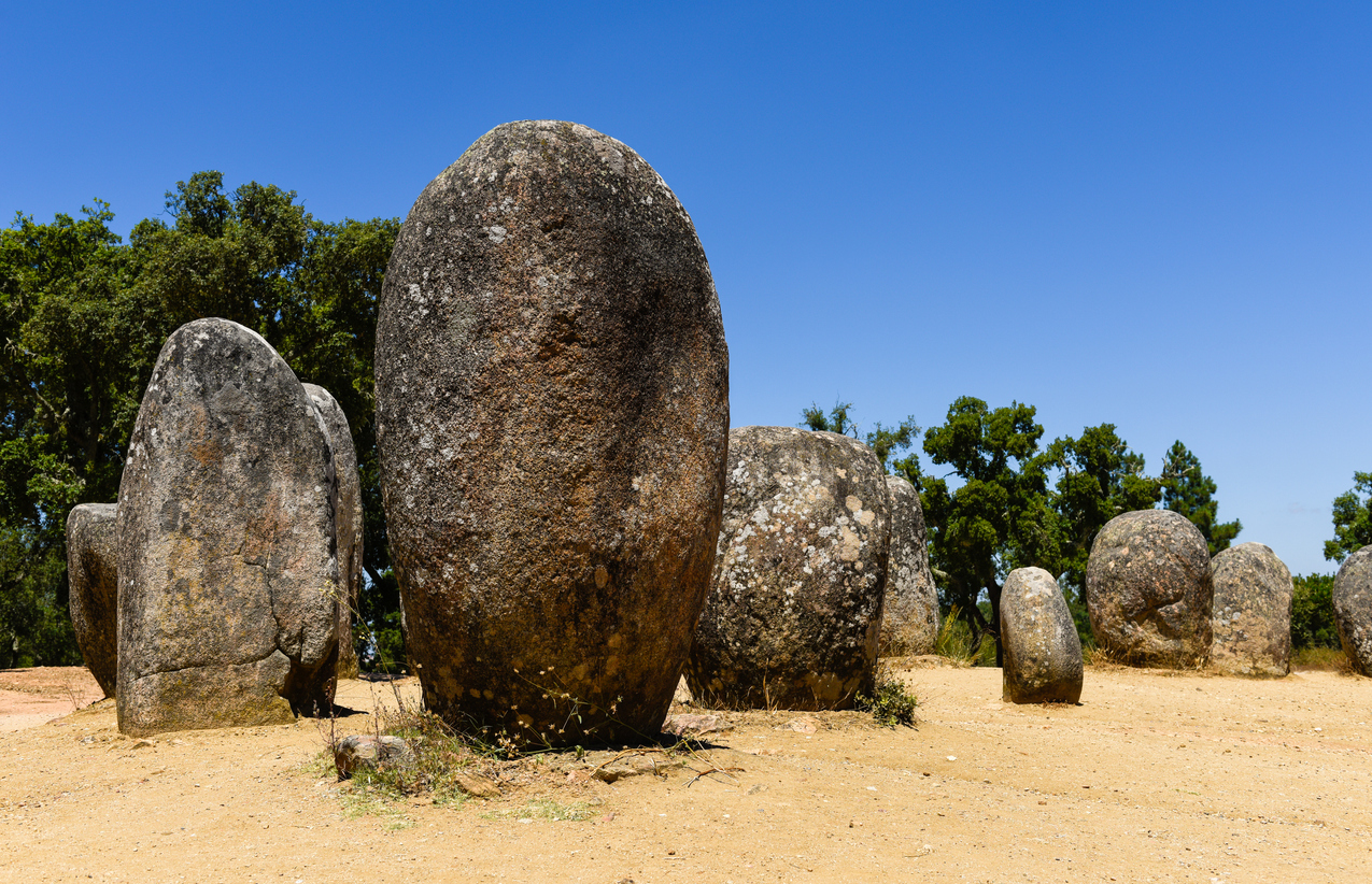 Τα μεγαλιθικά μνημεία 