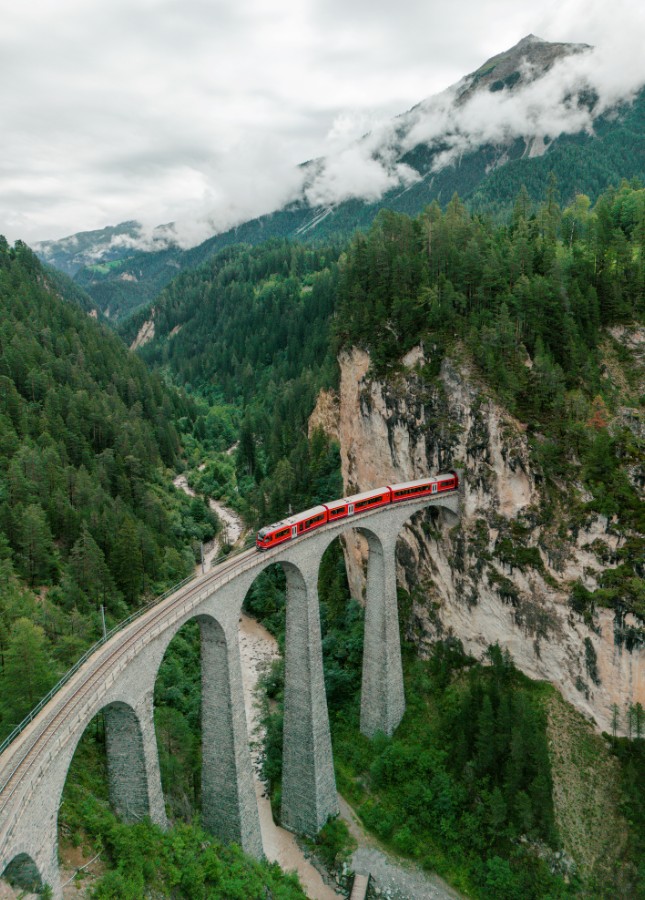 Διαδρομές με τρένο