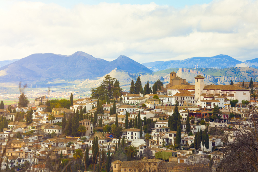 Η ιστορική πόλη Γρανάδα