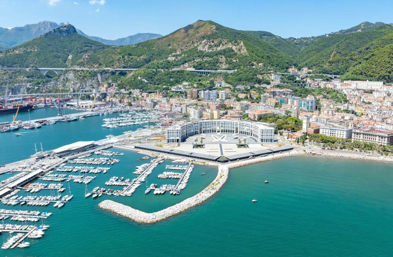 Σαλέρνο, Ιταλία