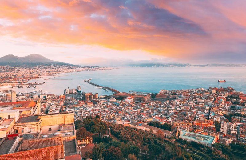 Ηλιοβασίλεμα στον Κόλπο της Νάπολης