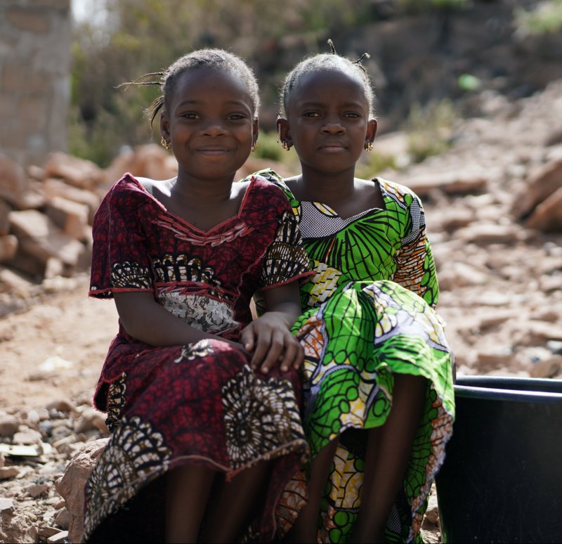 Γνωριμία με τοπικές φυλές