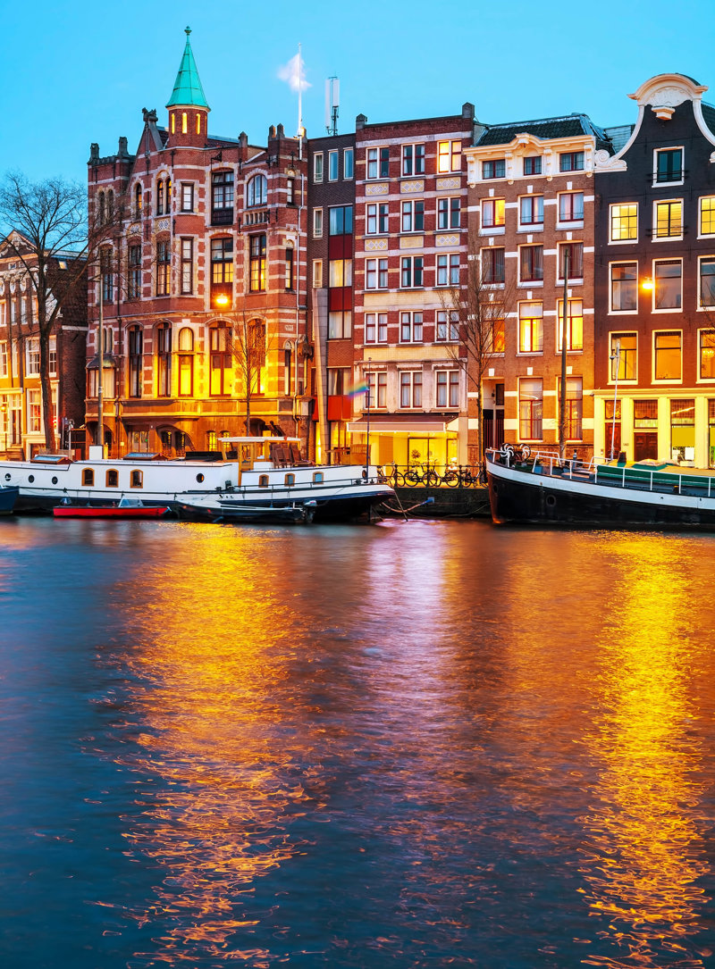 Περιηγήσεις σε Βρυξέλλες και Άμστερνταμ