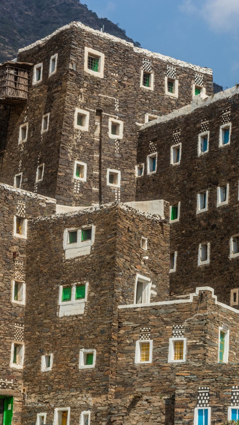 Προέκταση στα σύνορα με την Υεμένη