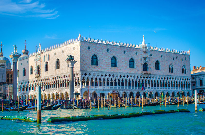 Το παλάτι των Δόγηδων