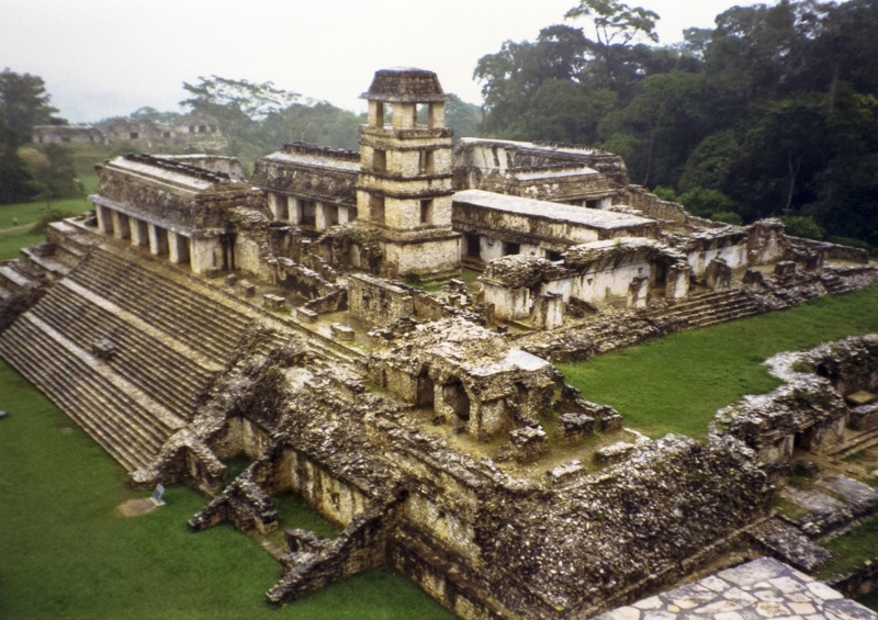 ΠΑΛΕΝΚΕ – ΚΑΜΠΕΤΣΕ