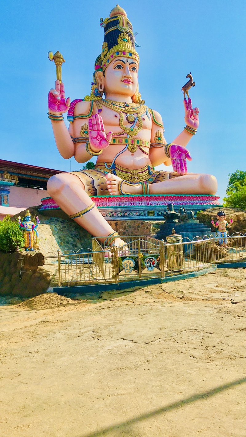 Το Versus Travel δεν είναι φειδωλό στο κόστος των εισόδων