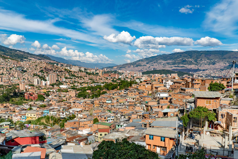 Η περίφημη Κομούνα 13