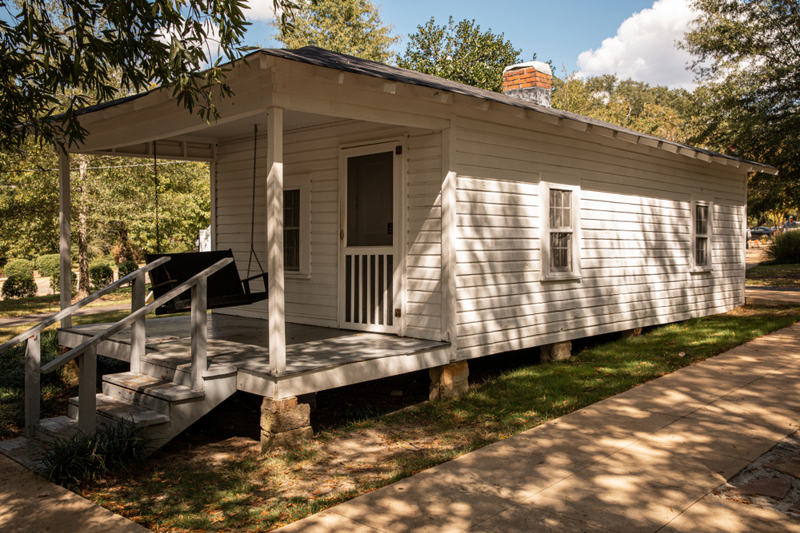 To μικροσκοπικό σπίτι που γεννήθηκε ο Έλβις στο Τουπέλο