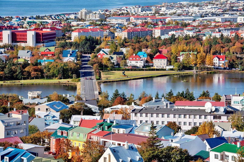 Θα περιηγηθούμε στην πρωτεύουσα Ρέικιαβικ 