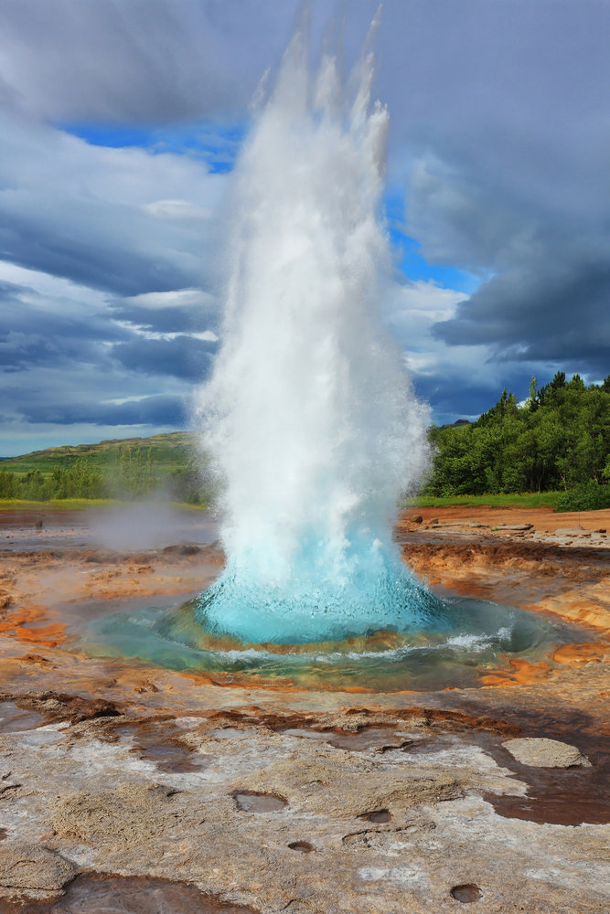 Strokkur, ο πιο επισκέψιμος θερμοπίδακας της Ισλανδίας