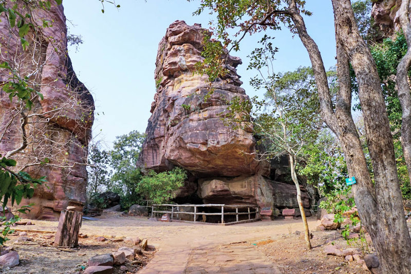 Τα Βραχοκαταφύγια Bhimbetka