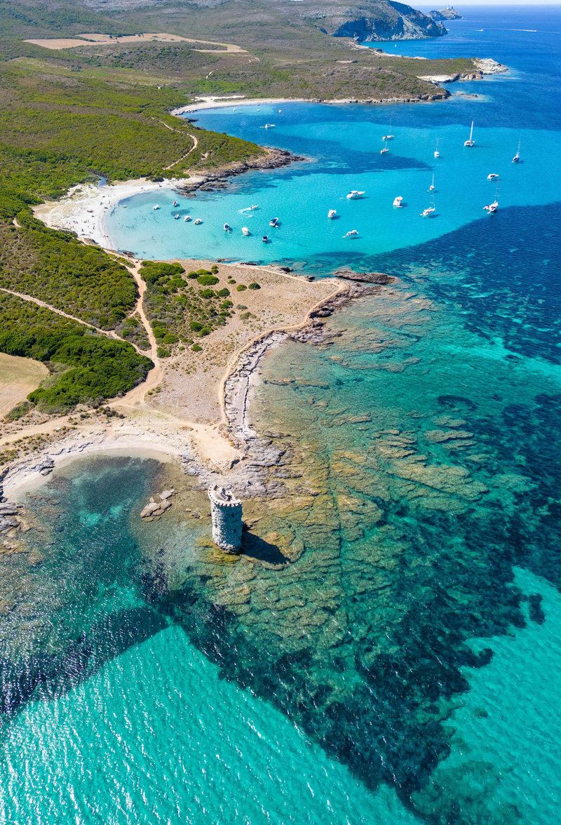 Γνωρίστε το «ιταλικό νησί» της Γαλλίας 