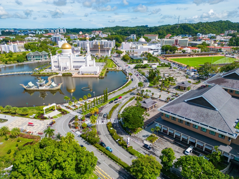 ΚΟΤΑ ΚΙΝΑΜΠΑΛΟΥ – ΠΤΗΣΗ ΓΙΑ ΜΠΡΟΥΝΕΪ