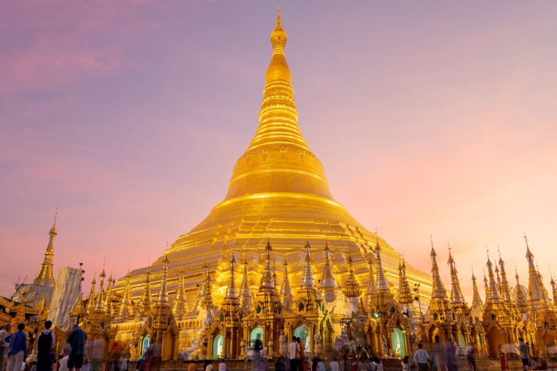 Θαυμάστε τη Shwedagon