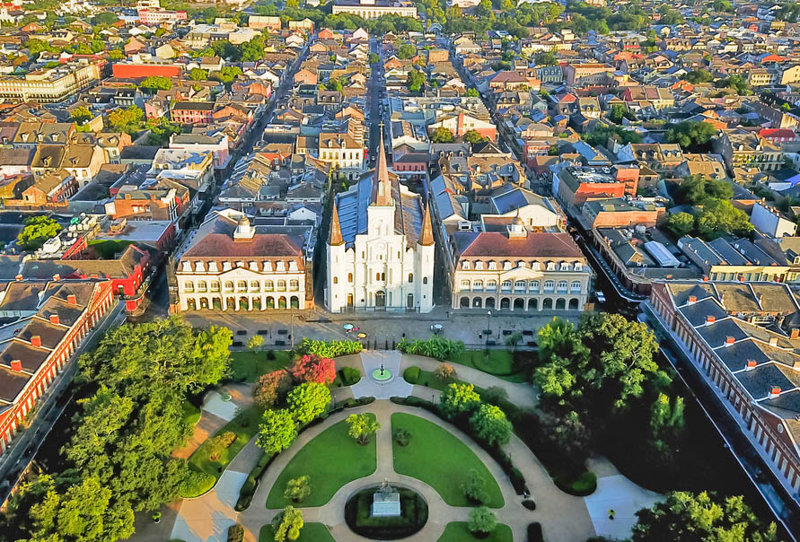 ΝΕΑ ΟΡΛΕΑΝΗ (ελεύθερη ημέρα)