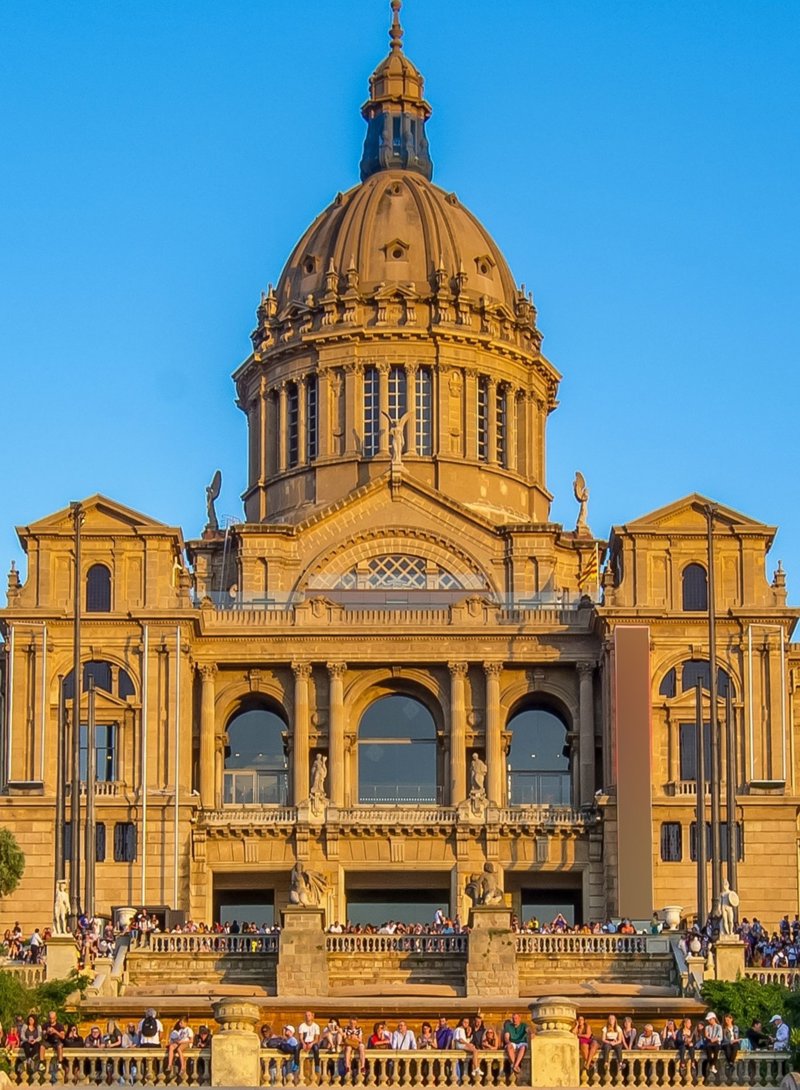 Πρόγραμμα πλούσιο σε ξεναγήσεις