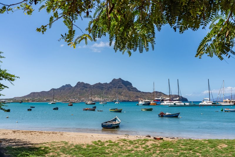 ΣΑΝΤΑ ΜΑΡΙΑ (ΝΗΣΙ ΣΑΛ) – πτήση για νησί ΣΑΟ ΒΙΣΕΝΤΕ – ΜΙΝΤΕΛΟ