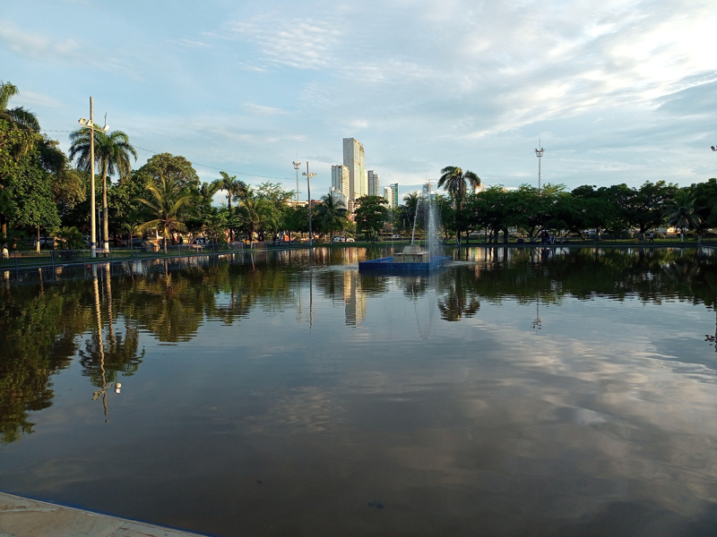 Ξενάγηση στο πάρκο Μπολίβαρ