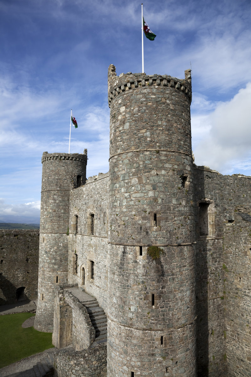 Ανακαλύπτουμε Eπιβλητικά Κάστρα
