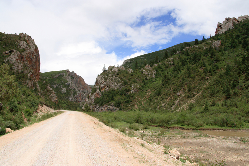 Οδική διαδρομή στα δυτικά Ιμαλάια από το Λεχ στο Καργκίλ