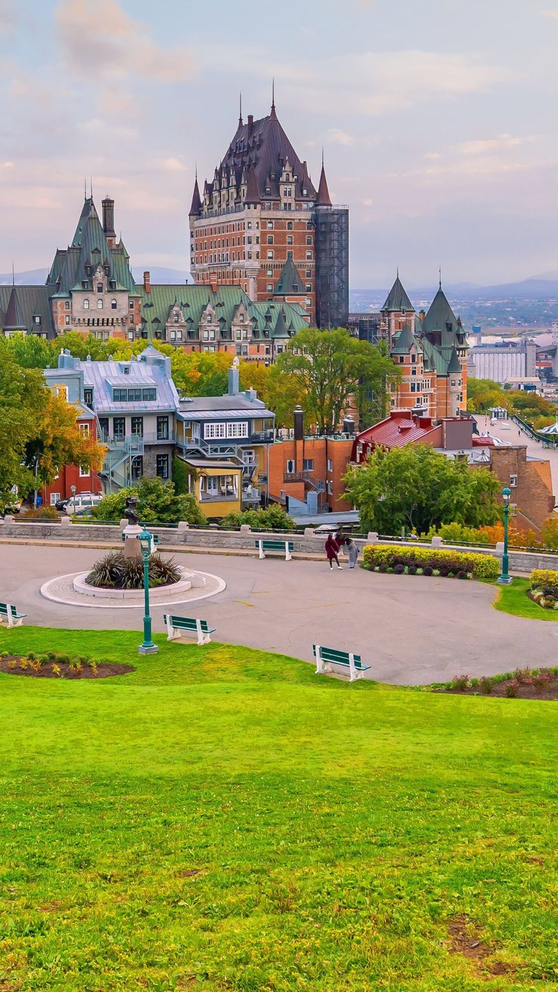 Τρεις σπάνιες διανυκτερεύσεις στο Κεμπέκ