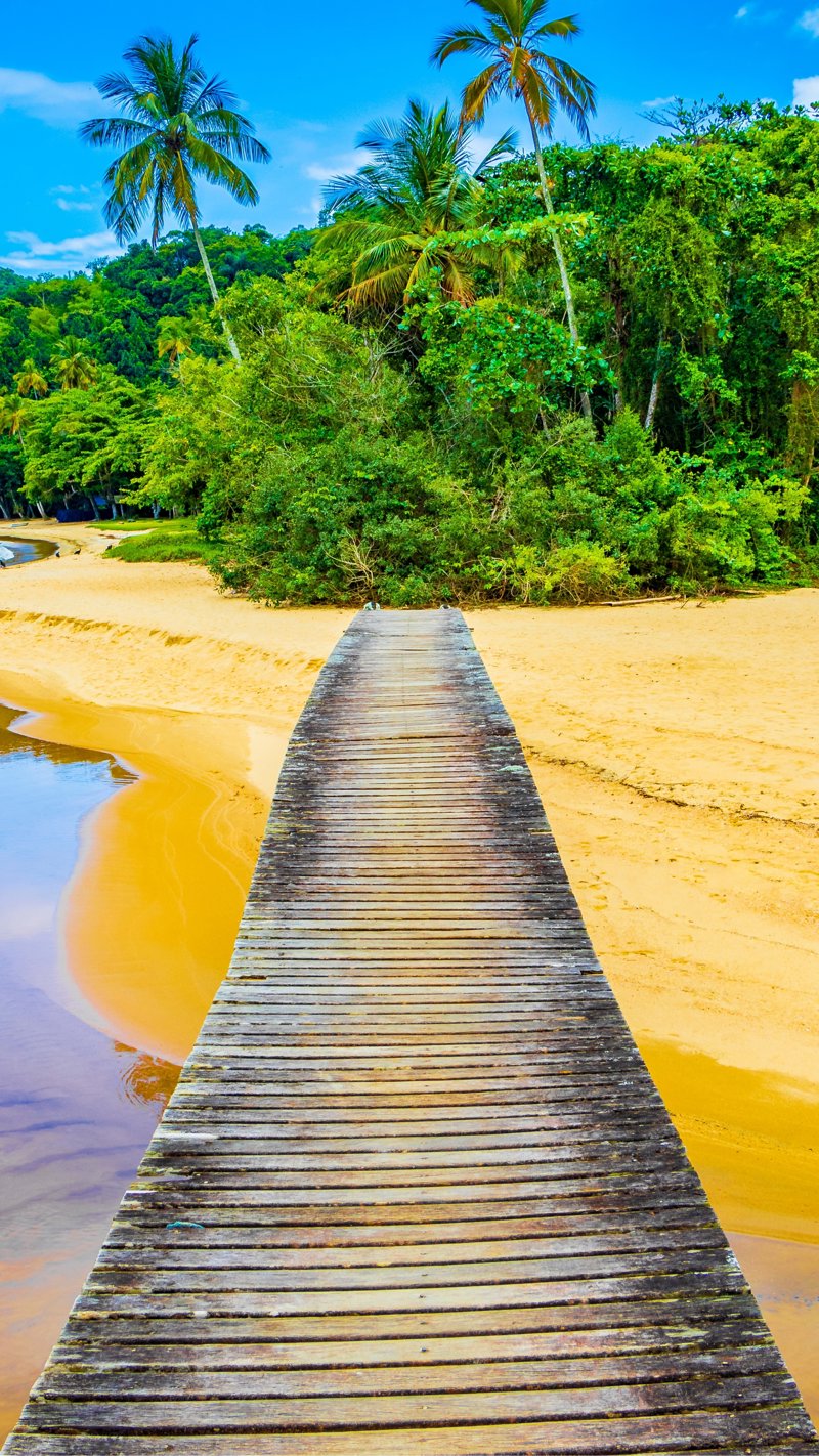 Τρεις διανυκτερεύσεις στο νησί Ίλια Γκράντε