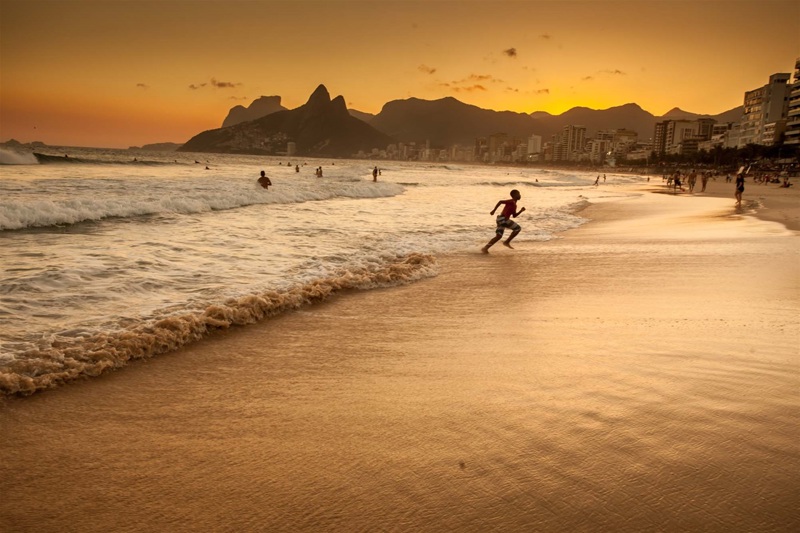 Γνωρίζοντας το Ίλια Γκράντε