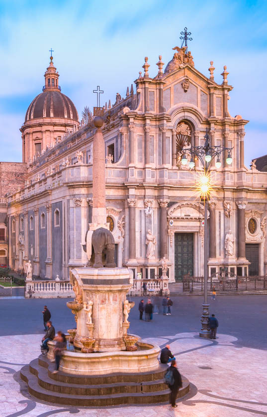 Aνακαλύψτε την Κατάνια της Σικελίας