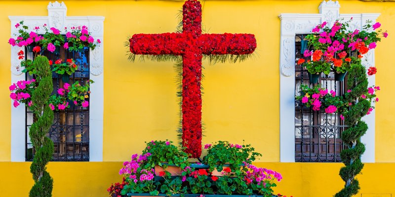 ΓΡΑΝΑΔΑ: περιήγηση και ανάκτορο Αλάμπρα (Γιορτή των Μαγιάτικων Σταυρών)