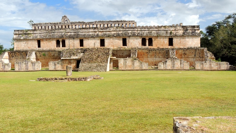 ΠΟΥΕΜΠΛΑ – ΟΑΧΑΚΑ (ξενάγηση)