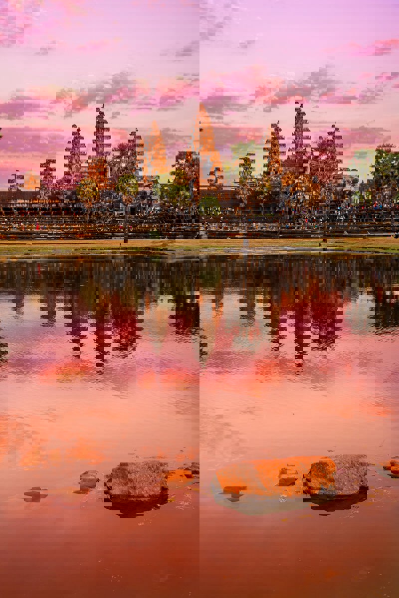 Τρεις διανυκτερεύσεις στο Σιέμ Ριπ