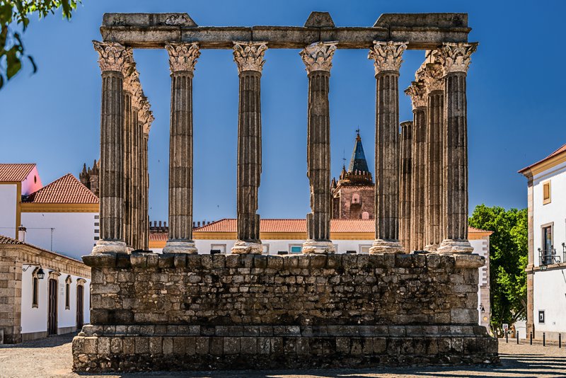 Επίσκεψη στη μεσαιωνική πόλη Έβορα