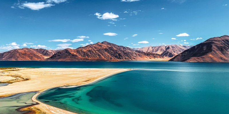 ΛΕΧ: ολοήμερη εκδρομή στη Λίμνη Πανγκόνγκ