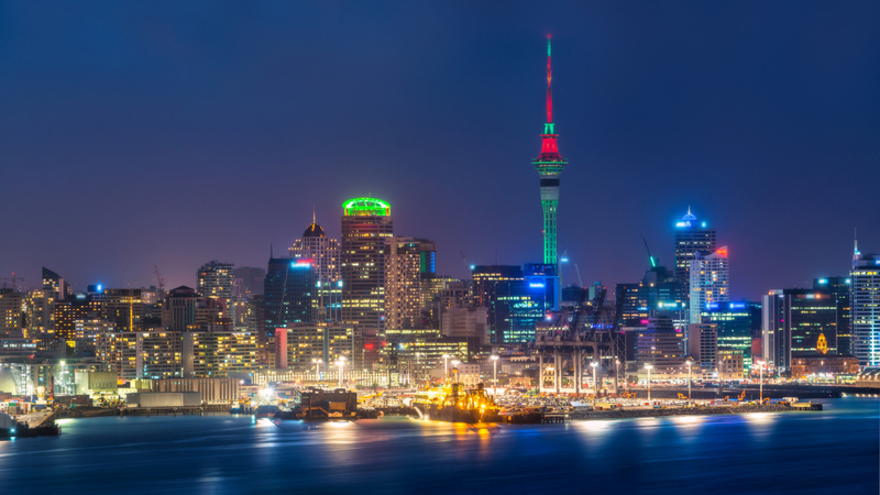 Άφιξη στο ΟΚΛΑΝΤ: ξενάγηση