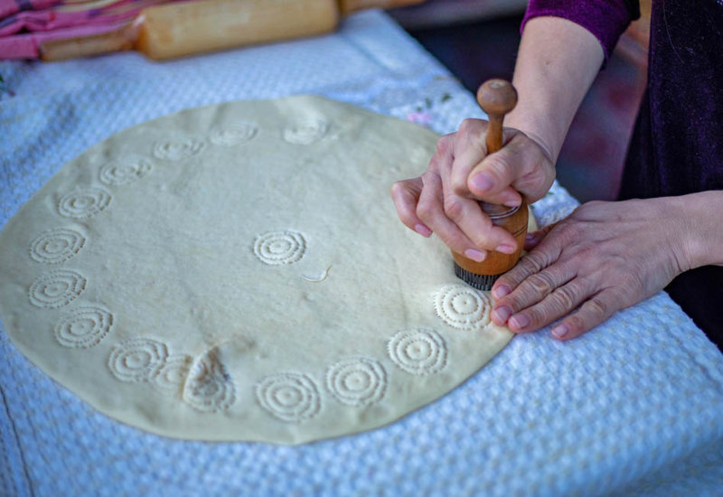 Θα ζυμώσουμε τοπικό ψωμί της Χορεσμίας