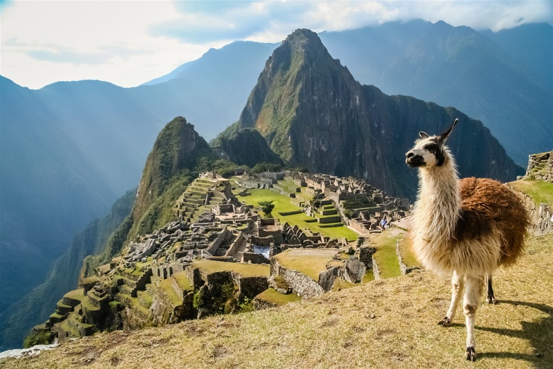 Περού, exploring Machu Picchu, με Rainbow Mountain και με Αμαζόνιο