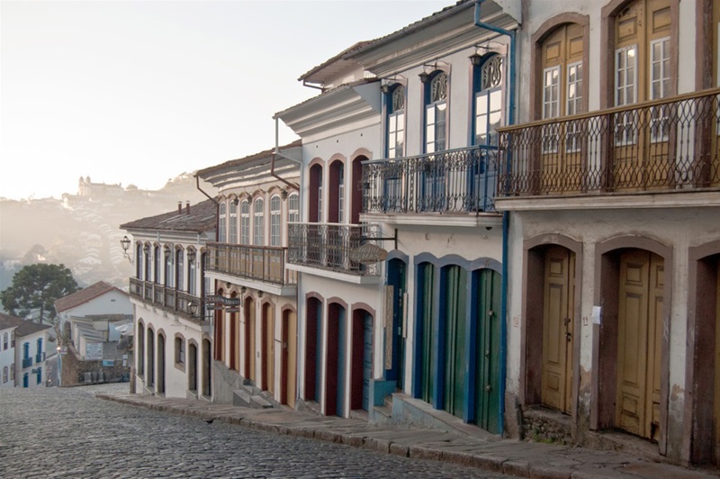 ΡΙΟ ΝΤΕ ΤΖΑΝΕΪΡΟ – ΠΤΗΣΗ ΓΙΑ ΜΠΕΛΟ ΟΡΙΖΟΝΤΕ – ΟΥΡΟ ΠΡΕΤΟ 