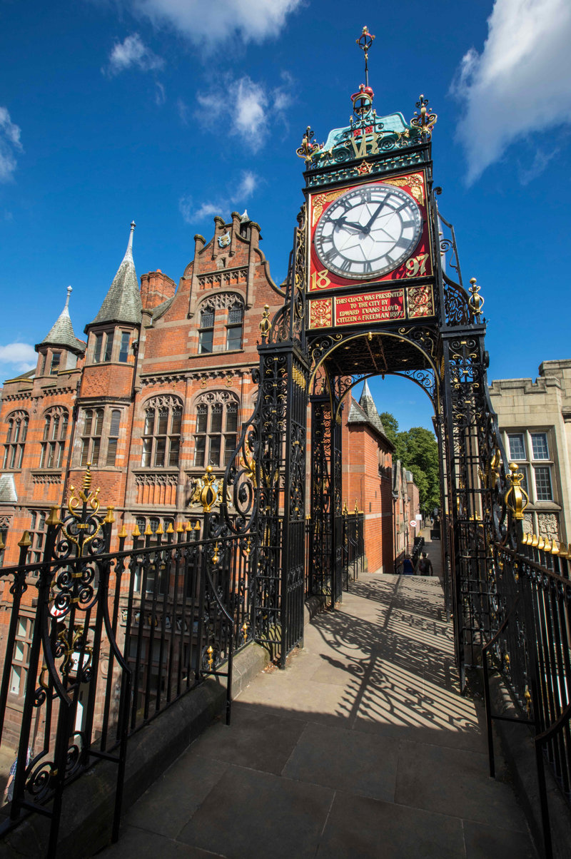 Εξαιρετική διαμονή και σε πόλεις-κλειδιά