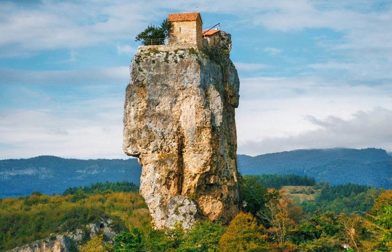  Άφιξη σε ΑΘΗΝΑ/ ΘΕΣΣΑΛΟΝΙΚΗ/ΛΑΡΝΑΚΑ