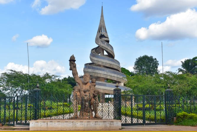 ΣΥΝΕΧΙΣΗ ΤΟΥ ΟΔΙΚΟΥ ΤΑΞΙΔΙΟΥ ΜΑΣ ΠΡΟΣ ΤΗ ΓΙΑΟΥΝΤΕ