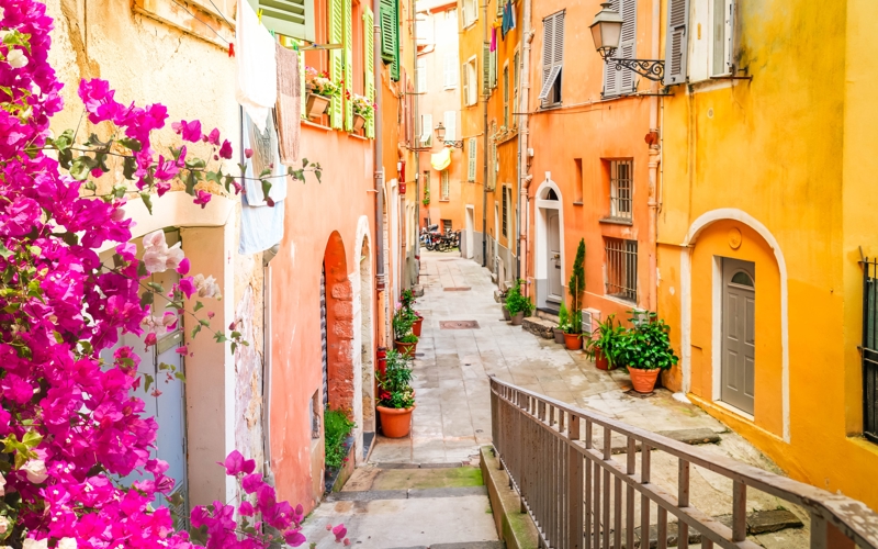 ΑΘΗΝΑ - ΝΙΚΑΙΑ - ΚΑΝΝΕΣ