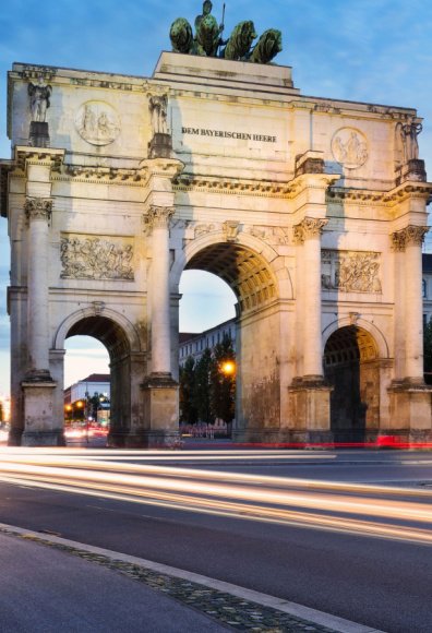 Διαμονή σε κεντρικό ξενοδοχείο