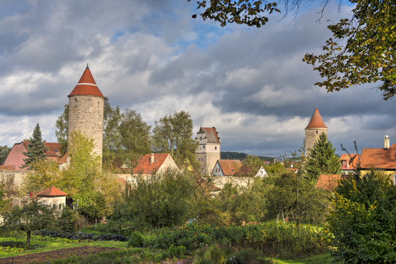 Οι γραφικές πόλεις Ρότενμπουργκ ομπ ντερ Τάουμπερ και Ντίνκελσμπιλ