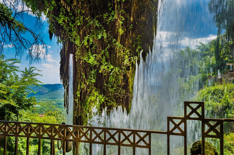 Οι φημισμένοι καταρράκτες της Έδεσσας 