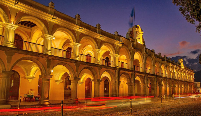 Αντίγουα, Γουατεμάλα