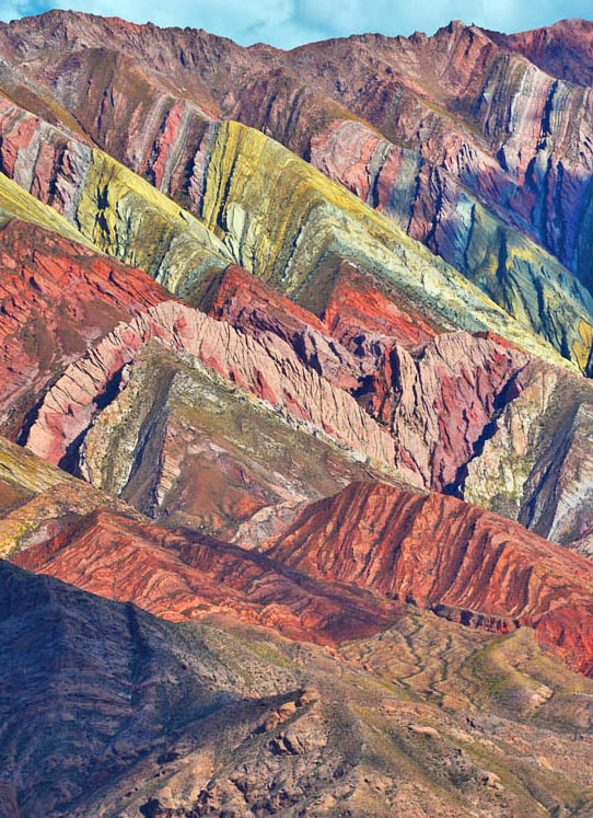 Ανακαλύψτε τη φαντασμαγορική Κεμπράδα ντε Ουμαουάκα 