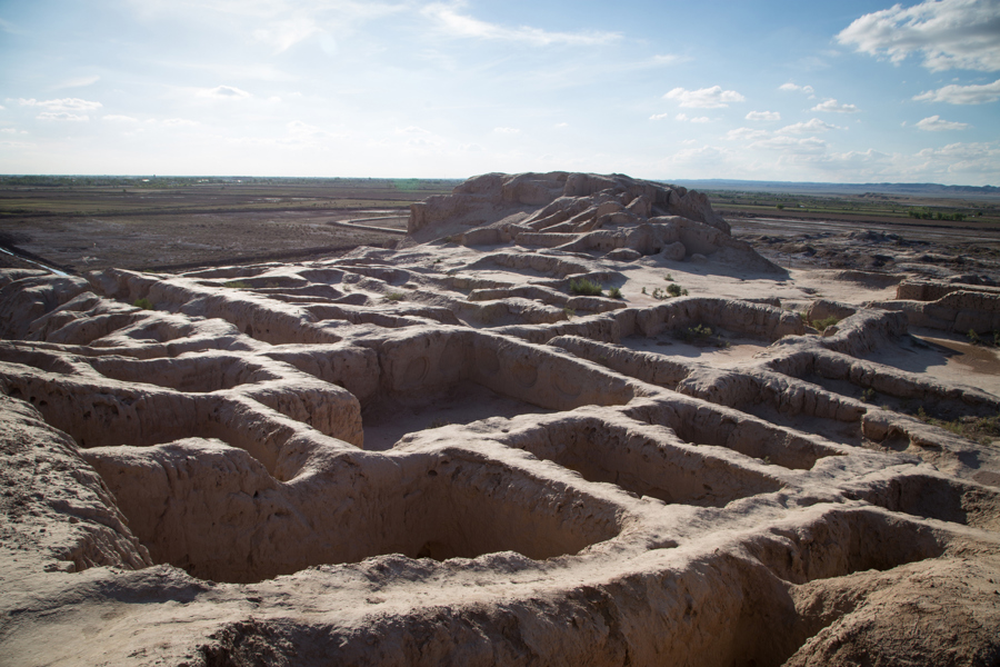 Τα κάστρα Τοπράκ Καλά και Αγιάζ Καλά