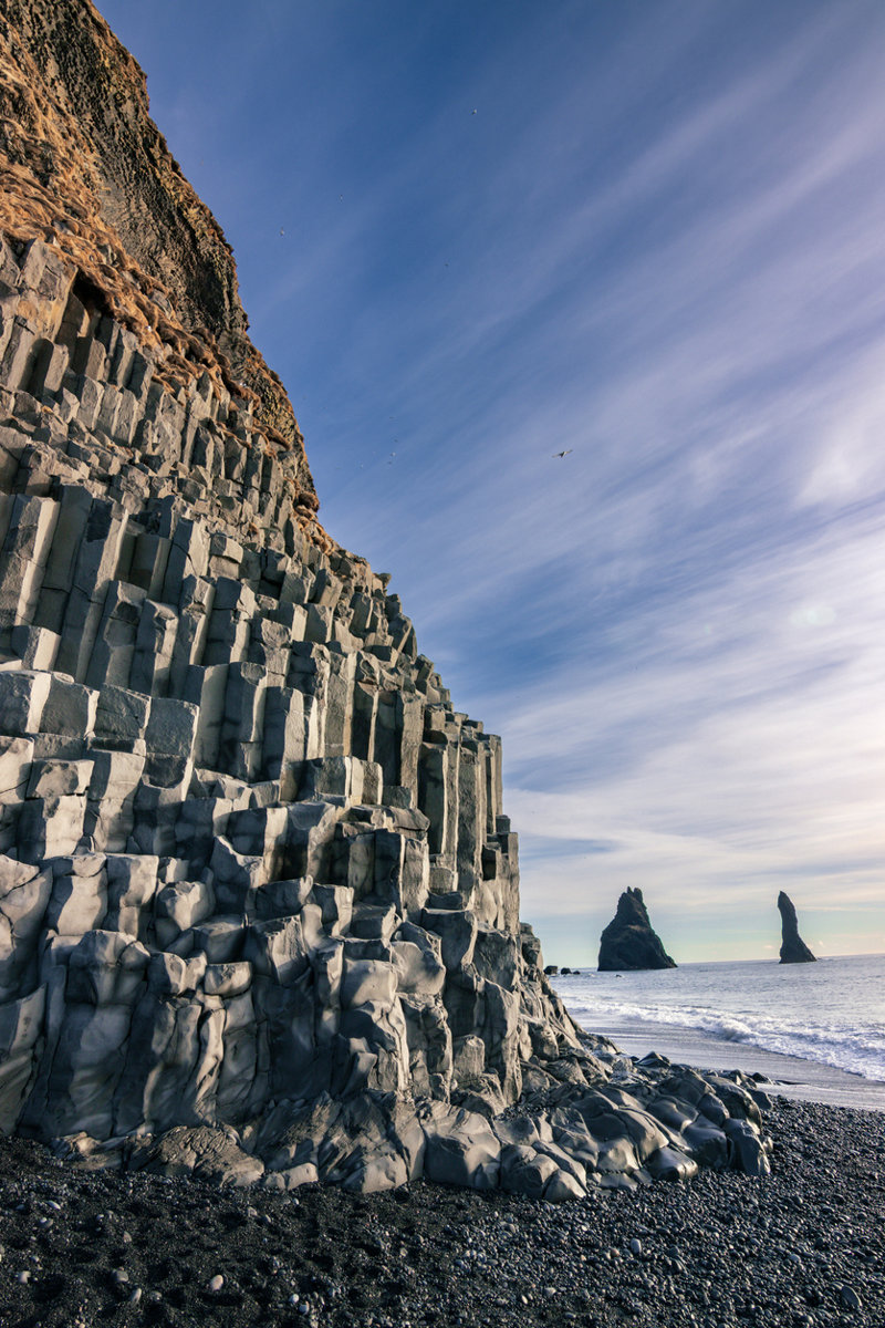 Θαυμάστε την εξωπραγματική παραλία Reynisfjara